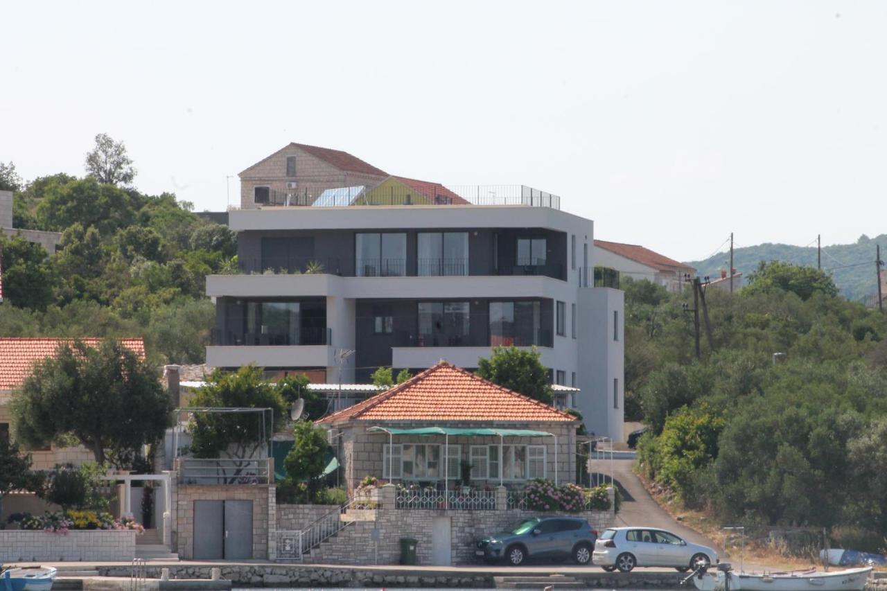 Apartments Marebella لومباردا المظهر الخارجي الصورة