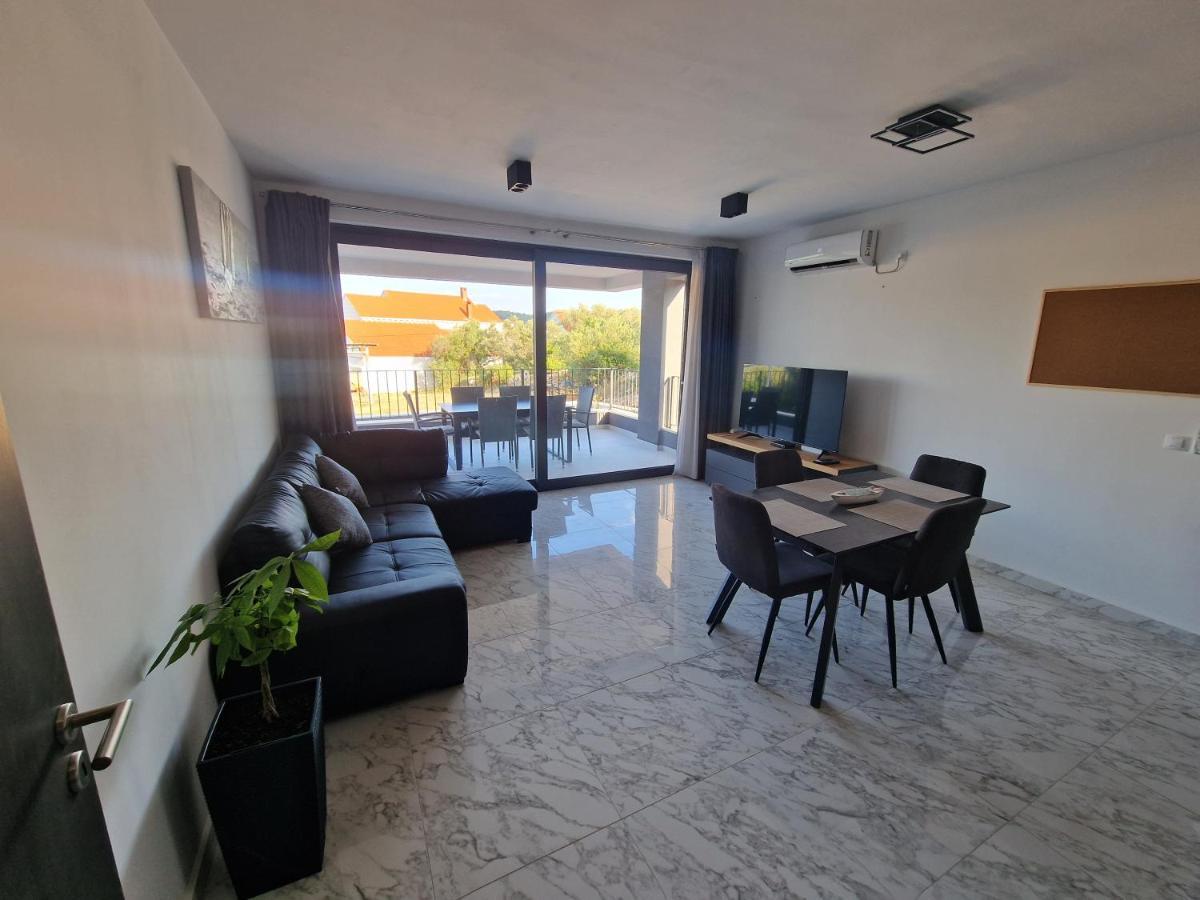 Apartments Marebella لومباردا المظهر الخارجي الصورة