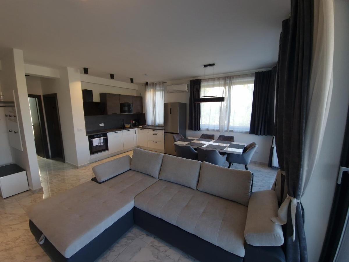 Apartments Marebella لومباردا المظهر الخارجي الصورة