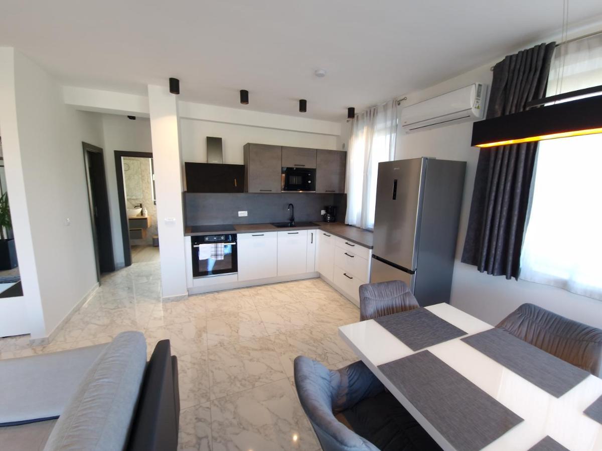Apartments Marebella لومباردا المظهر الخارجي الصورة